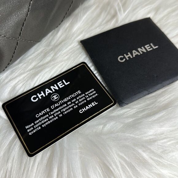 💯Authentic Chanel Tote Bag- Large Size 🍀 - Picture 10 of 16